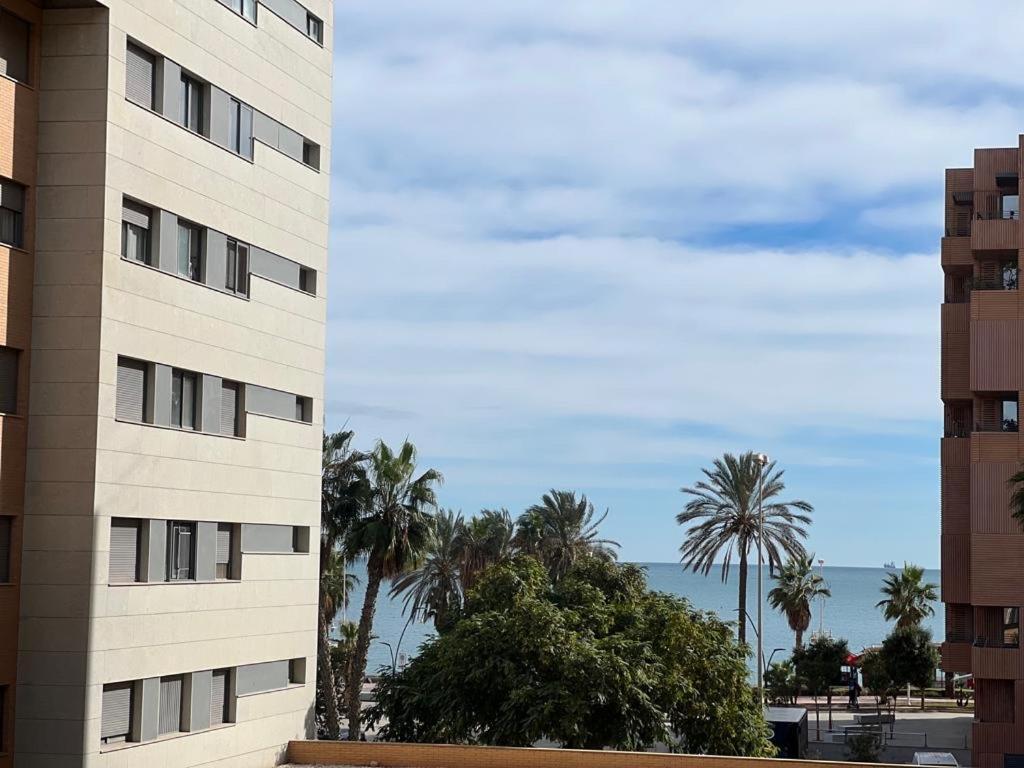 Love Rent4 Malaga Pacifico エクステリア 写真